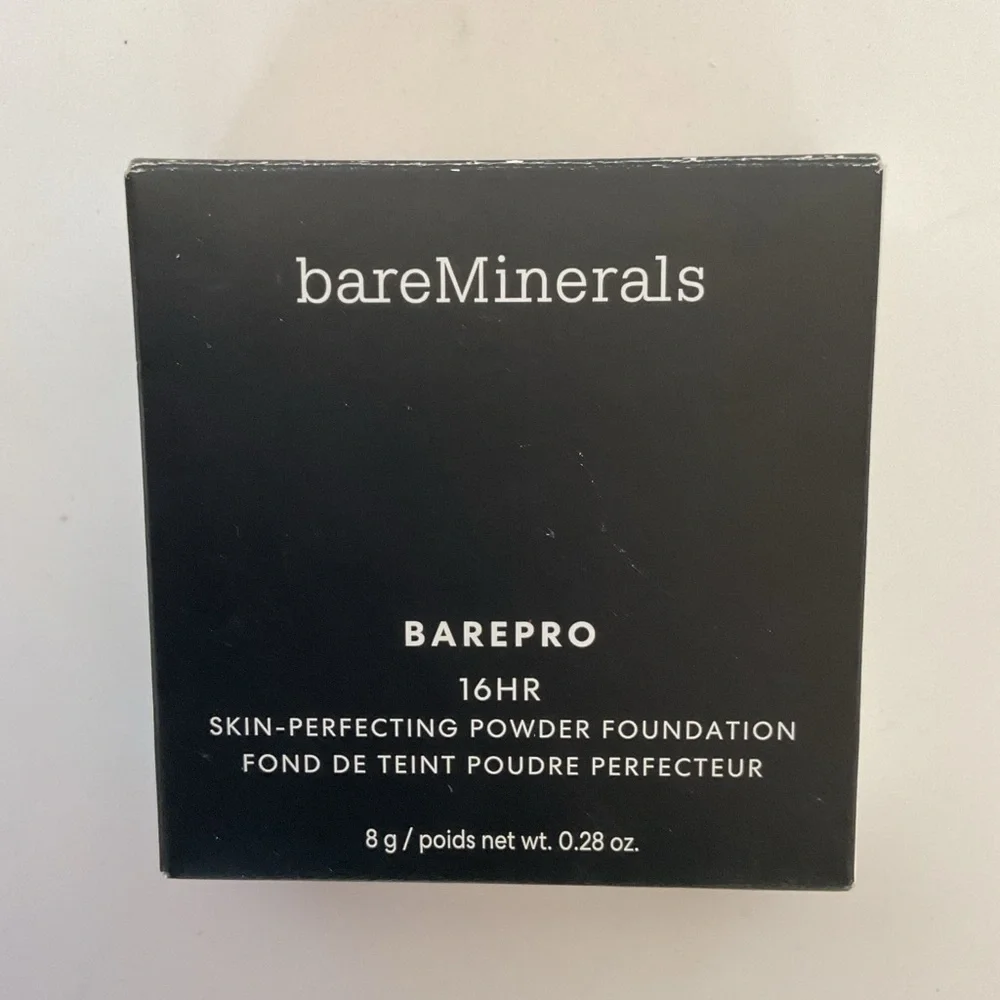 Bare Minerals NWT Medium Neutral 35 Barepro 24 Hour Skin Perfecting Makeup